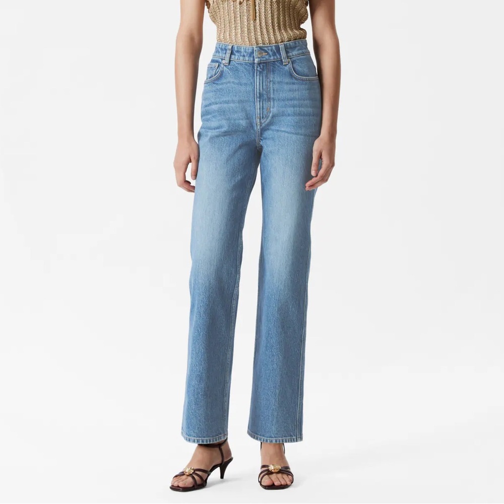 & Other Stories Sublime Cut Straight Leg Jeans